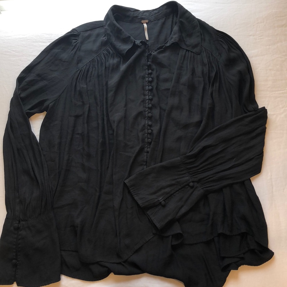 Free people 100% polyester blouse